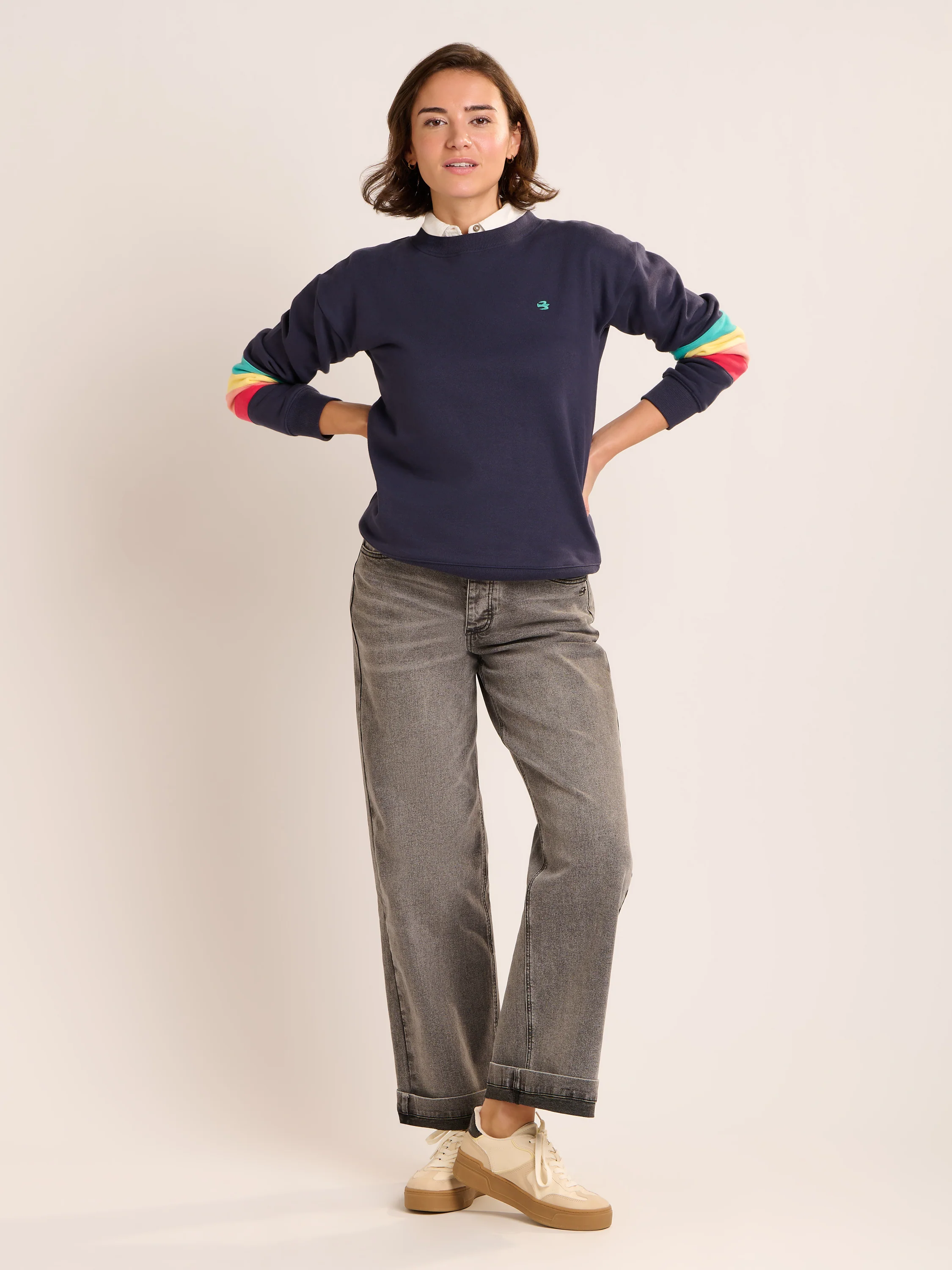Avon Crew Neck Sweatshirt - Image 7