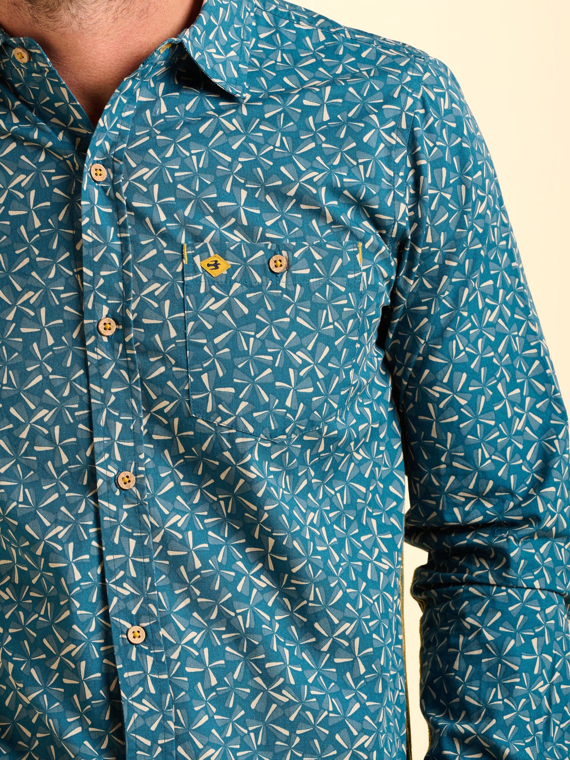 Benbecula Printed Shirt - Image 4