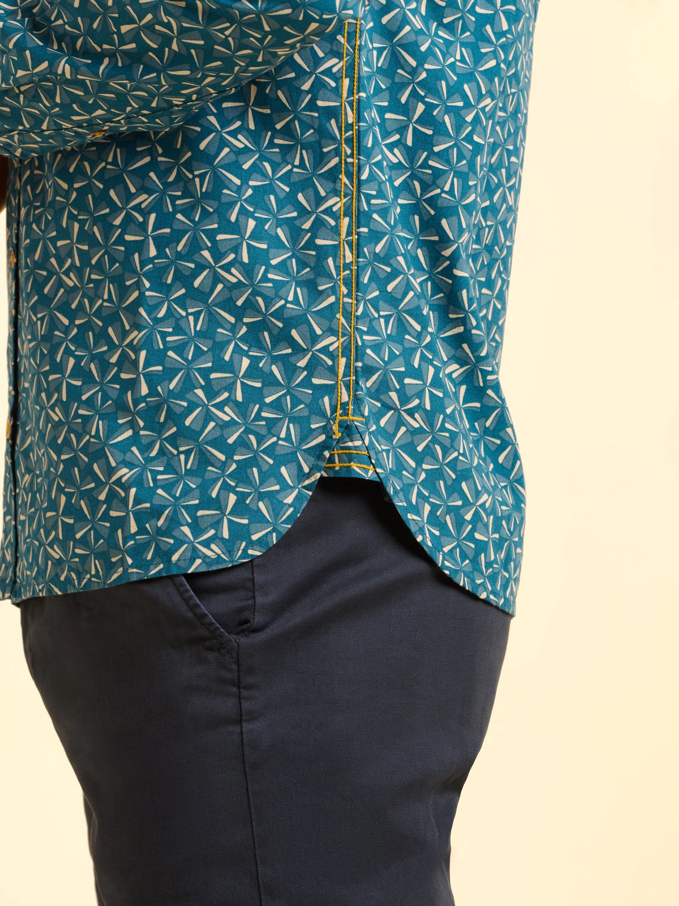 Benbecula Printed Shirt - Image 6