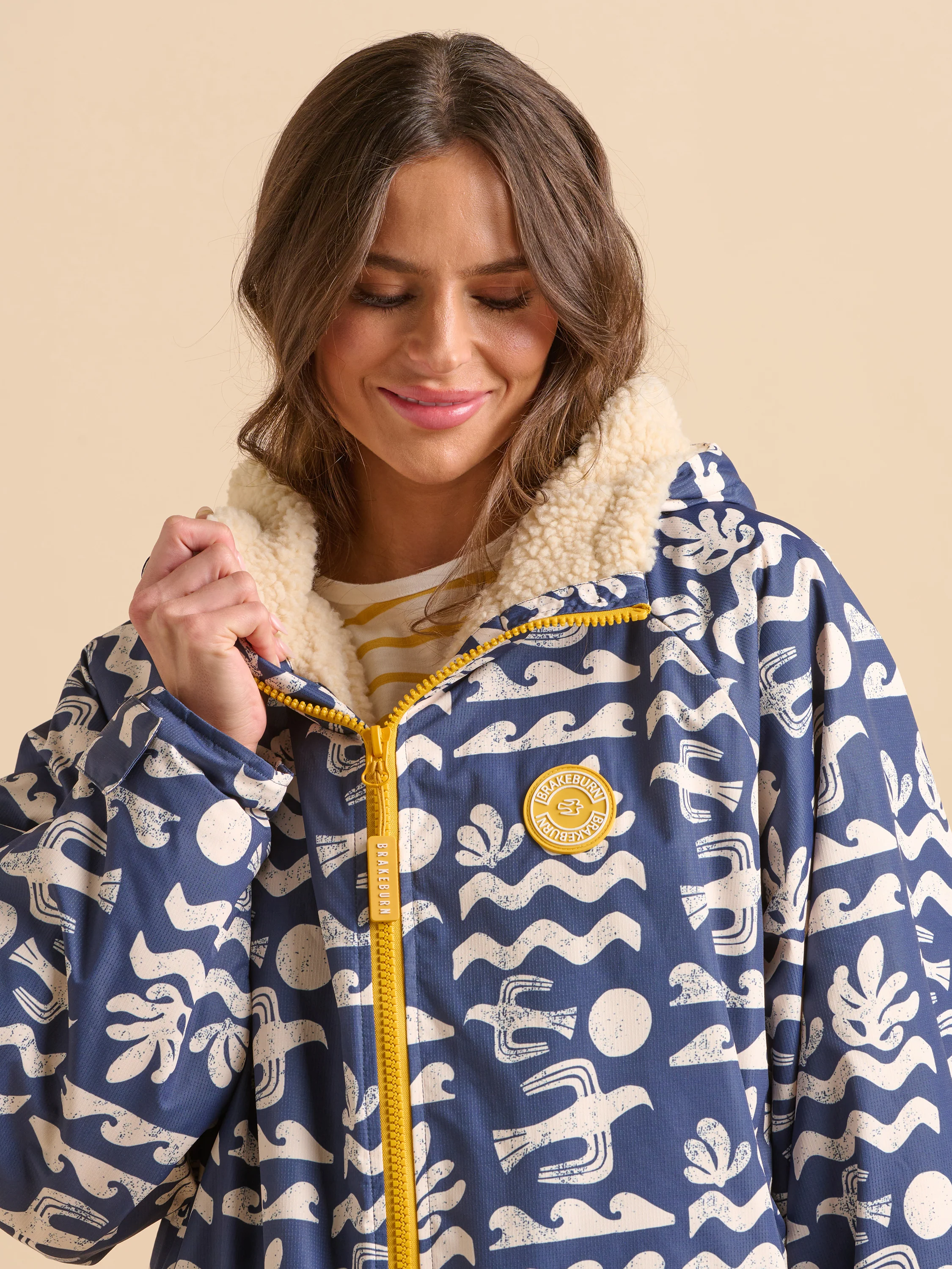 Coast Chinook Changing Robe - Image 2