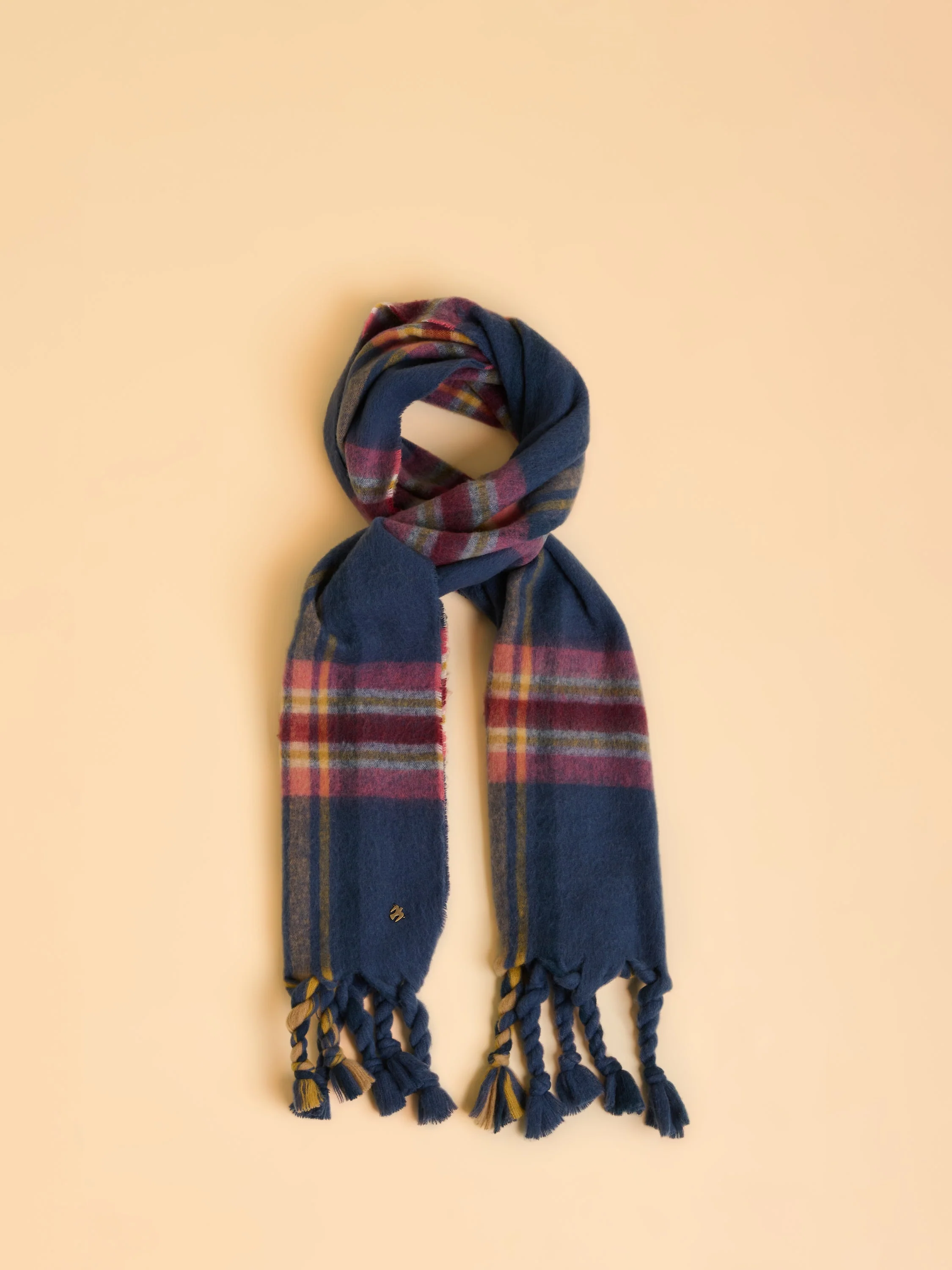 Cove Blanket Scarf - Image 4