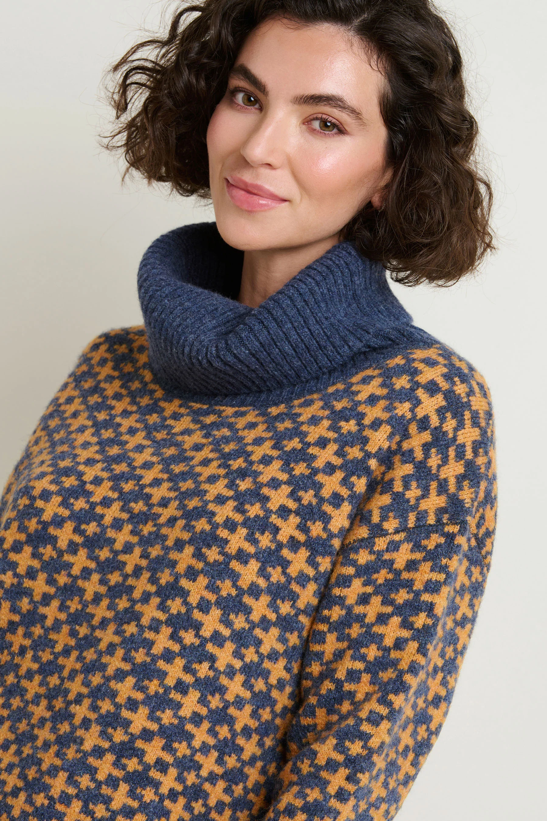Crosses Knitted Jumper - Image 3