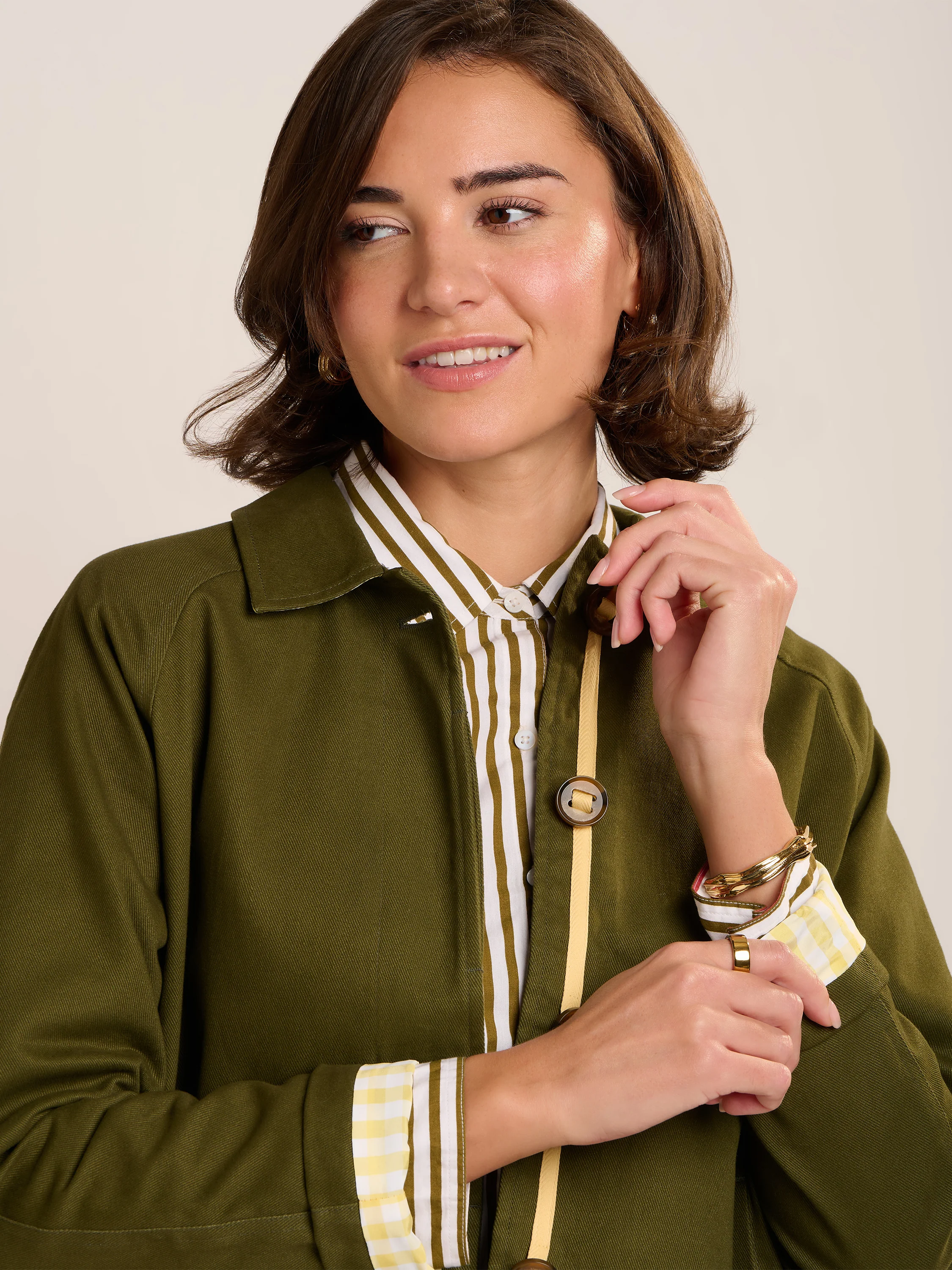 Emilia Cropped Trench Coat - Image 4