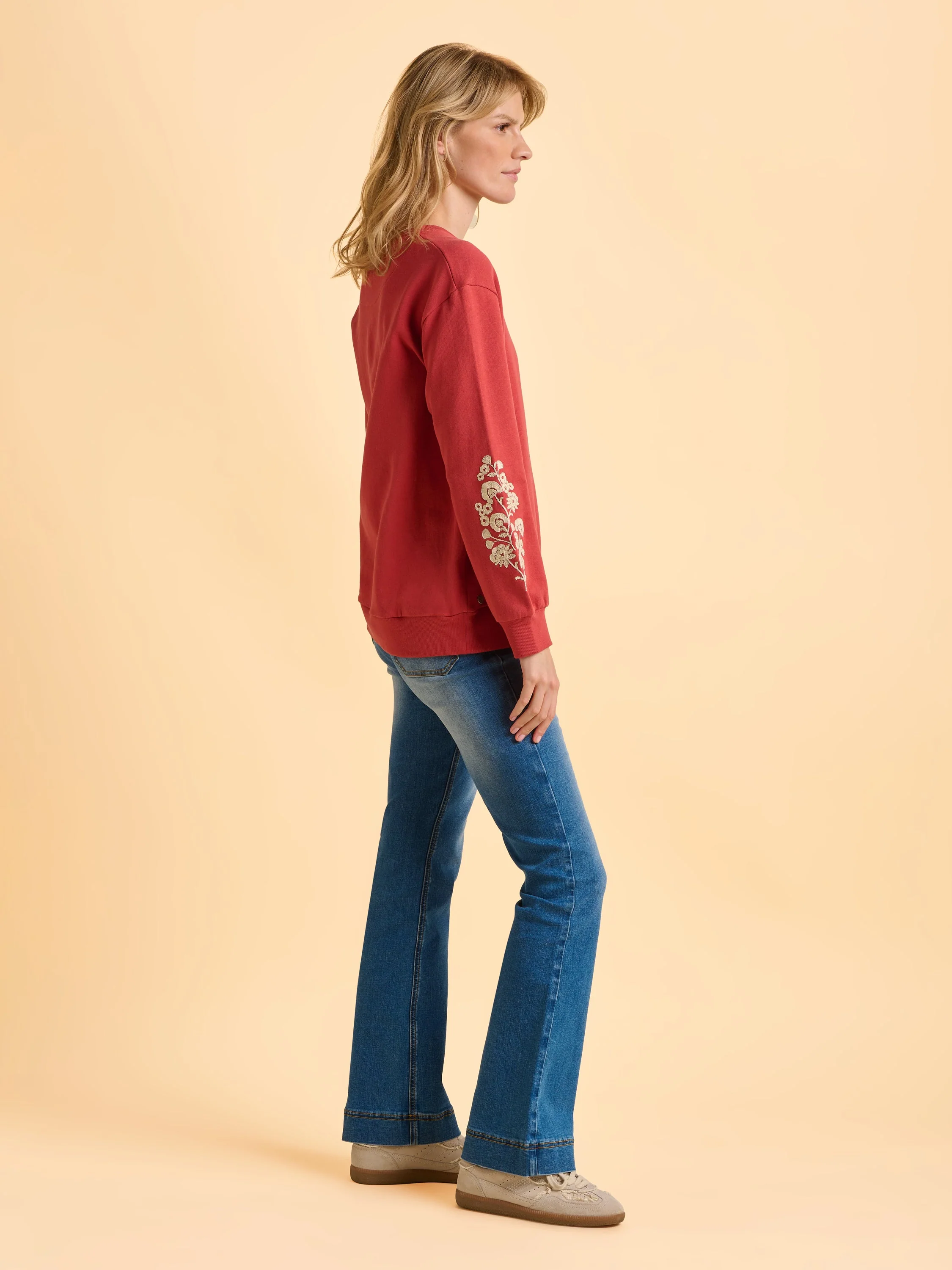 Ferndown Crew Neck Sweatshirt - Image 4