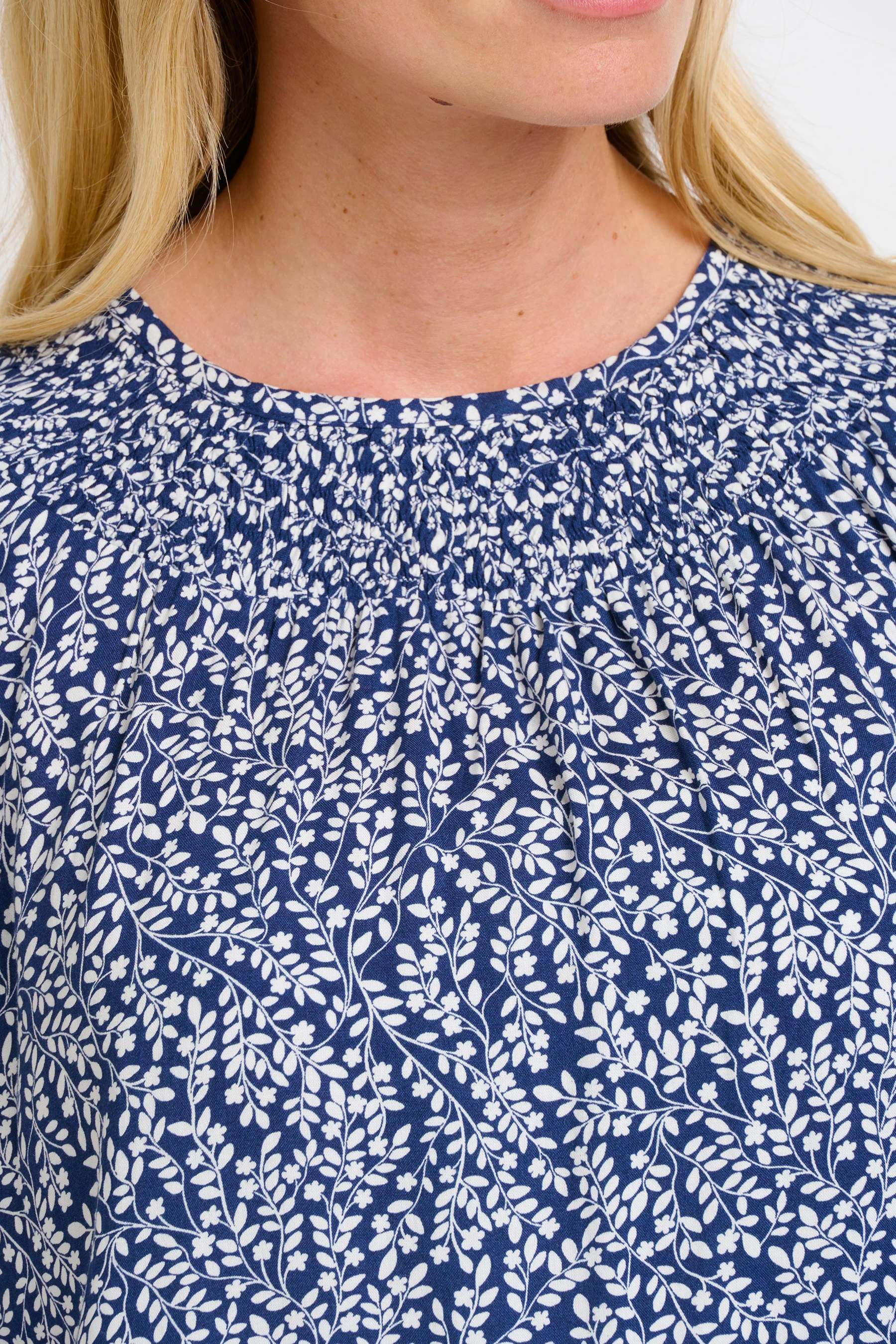 Floral Trail Shirring Blouse - Image 4