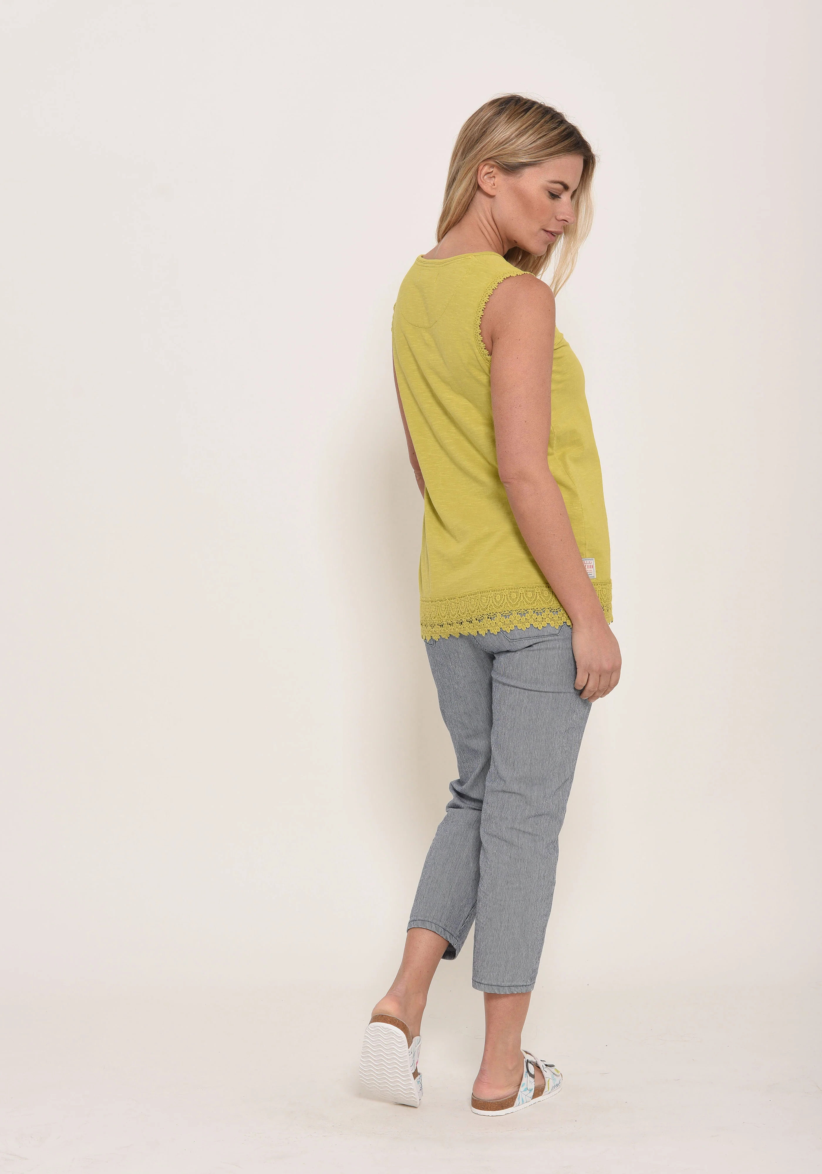 Garment Dyed Sleeveless Vest - Image 3