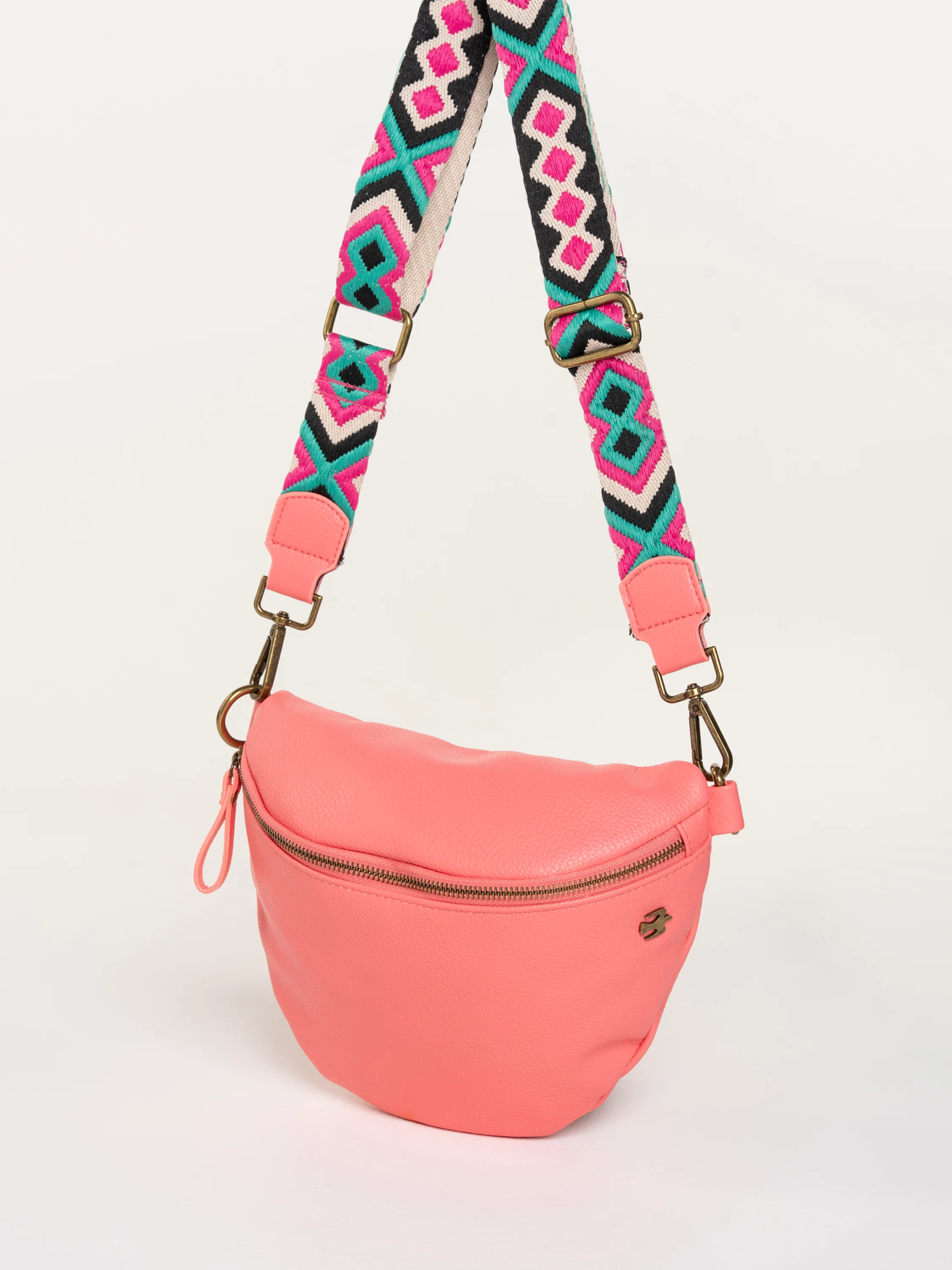 Harriet Coral Sling Bag - Image 4