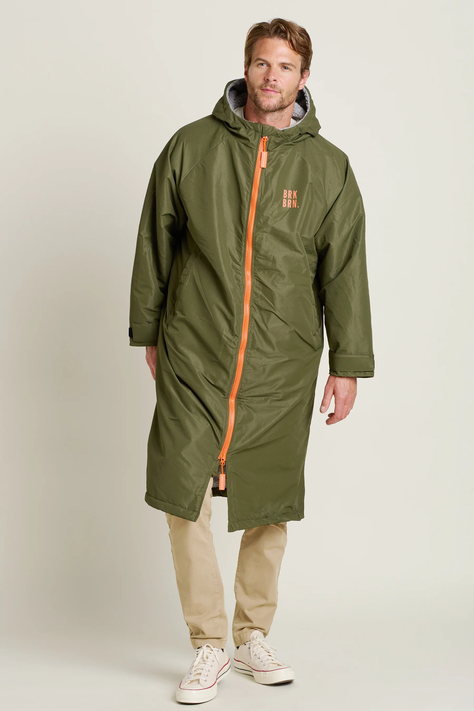 Khaki Chinook Changing Robe - Image 3