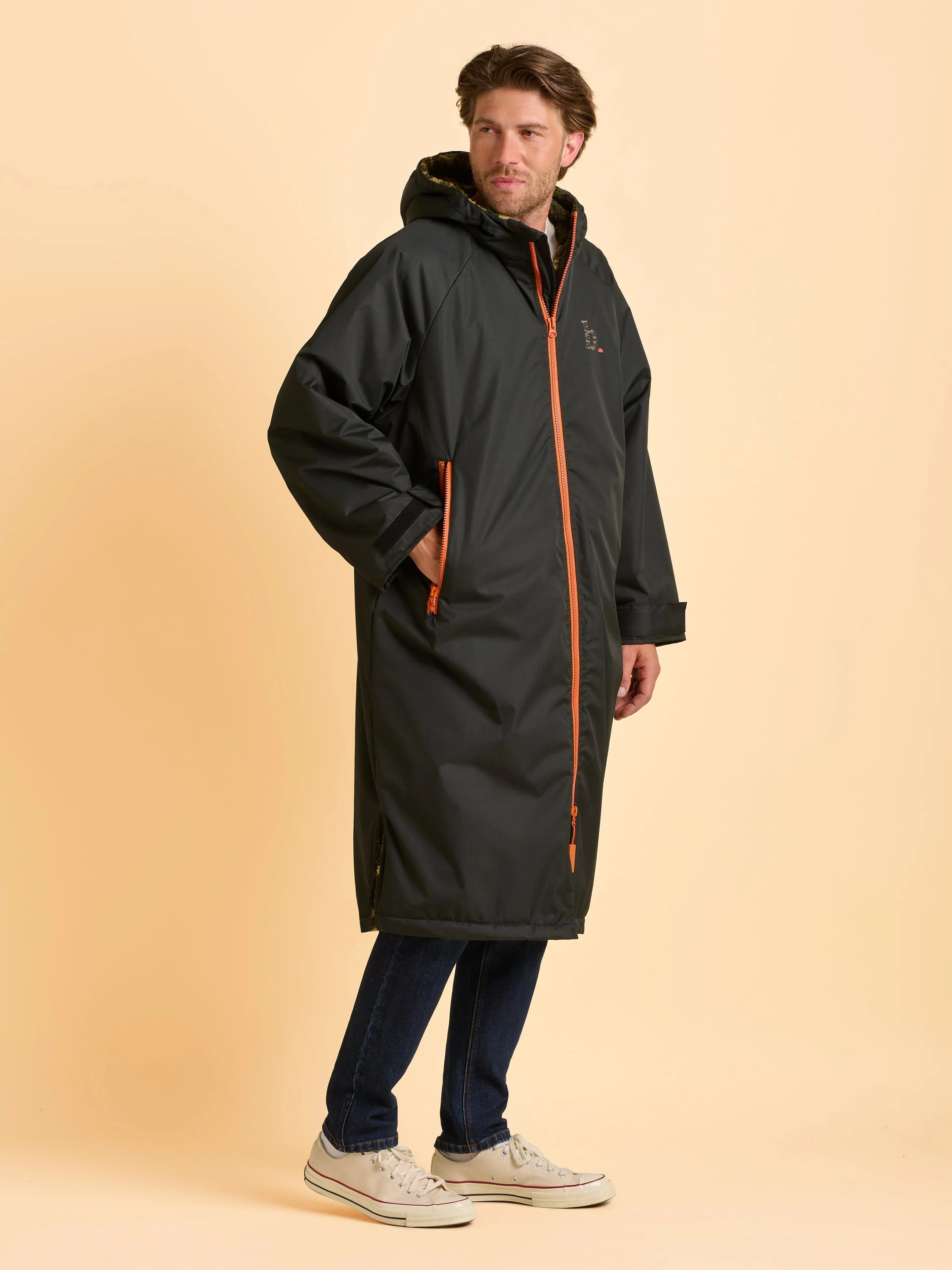 Parley Chinook Changing Robe - Image 3