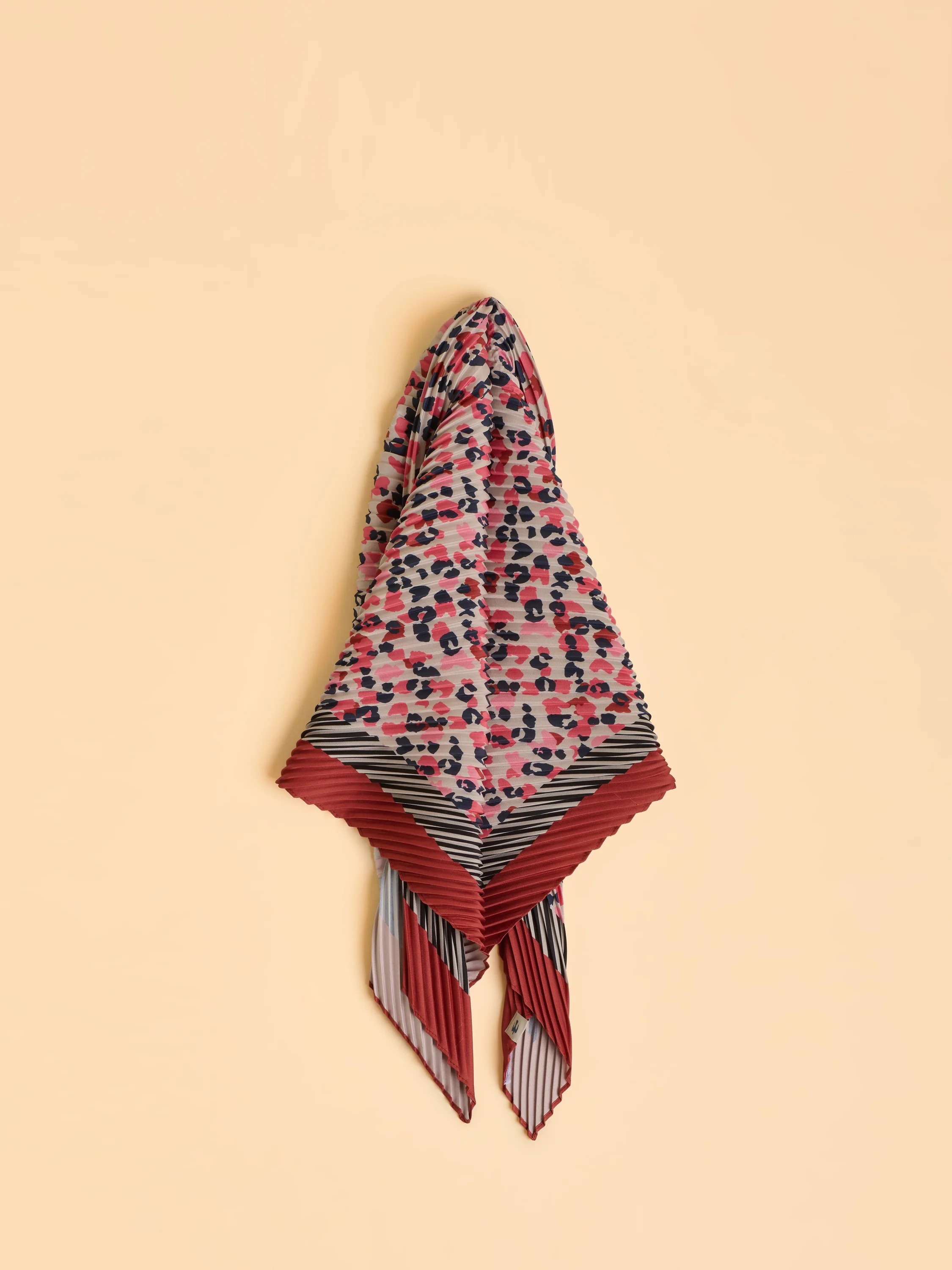 Pearl Scarf - Image 5