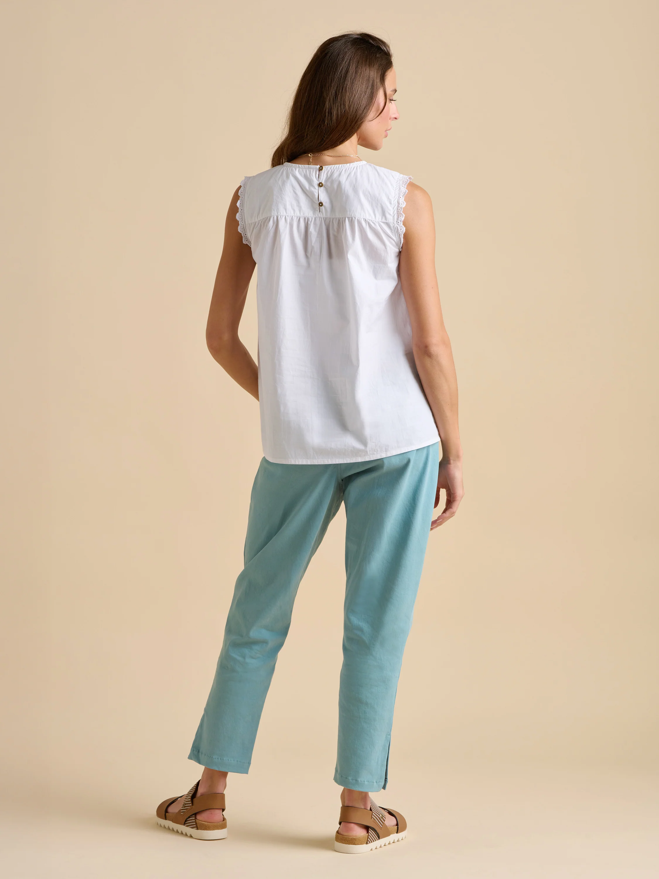 Resort Sleeveless Blouse - Image 5