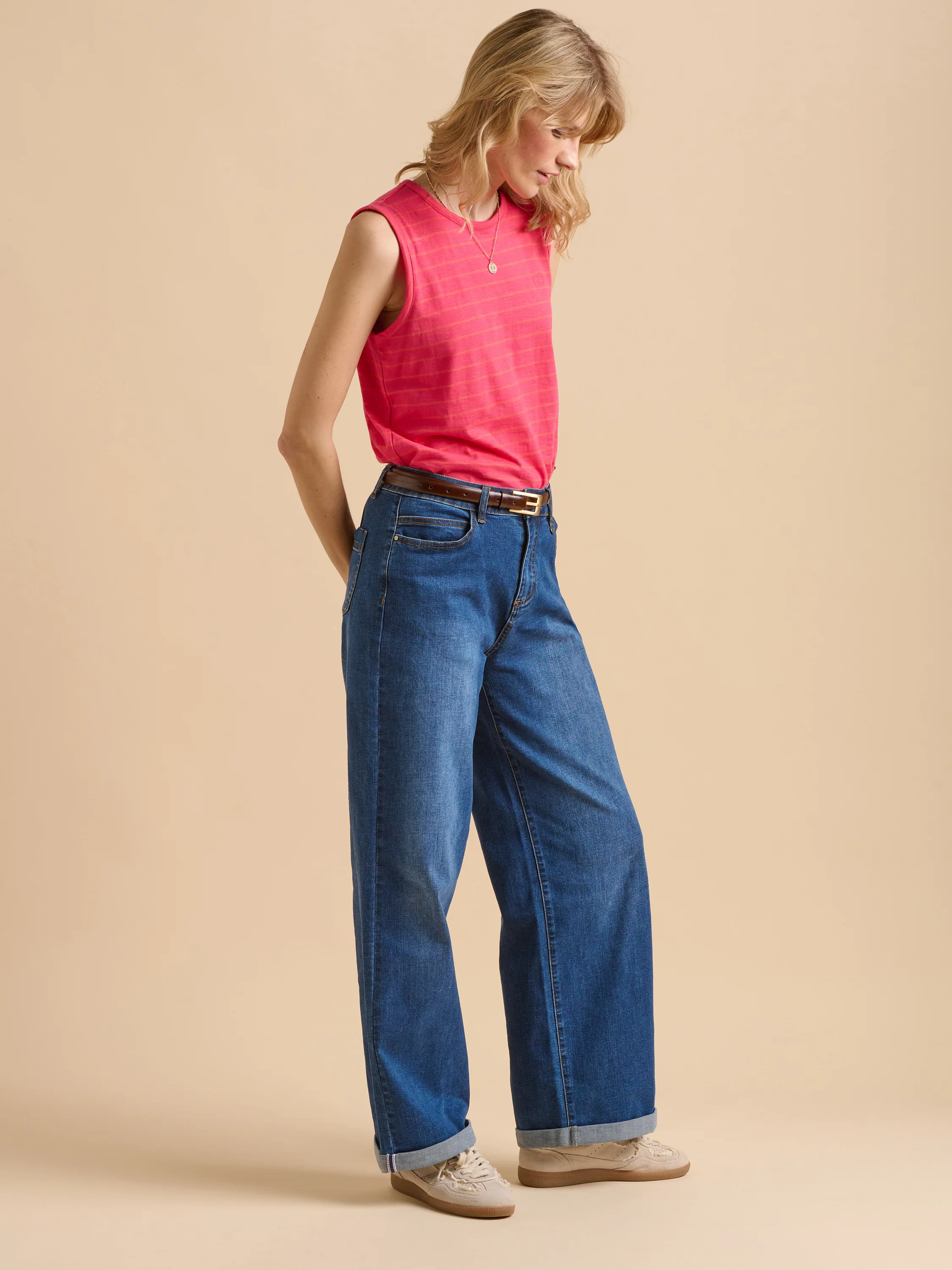 Sea Pinks Vest - Image 4