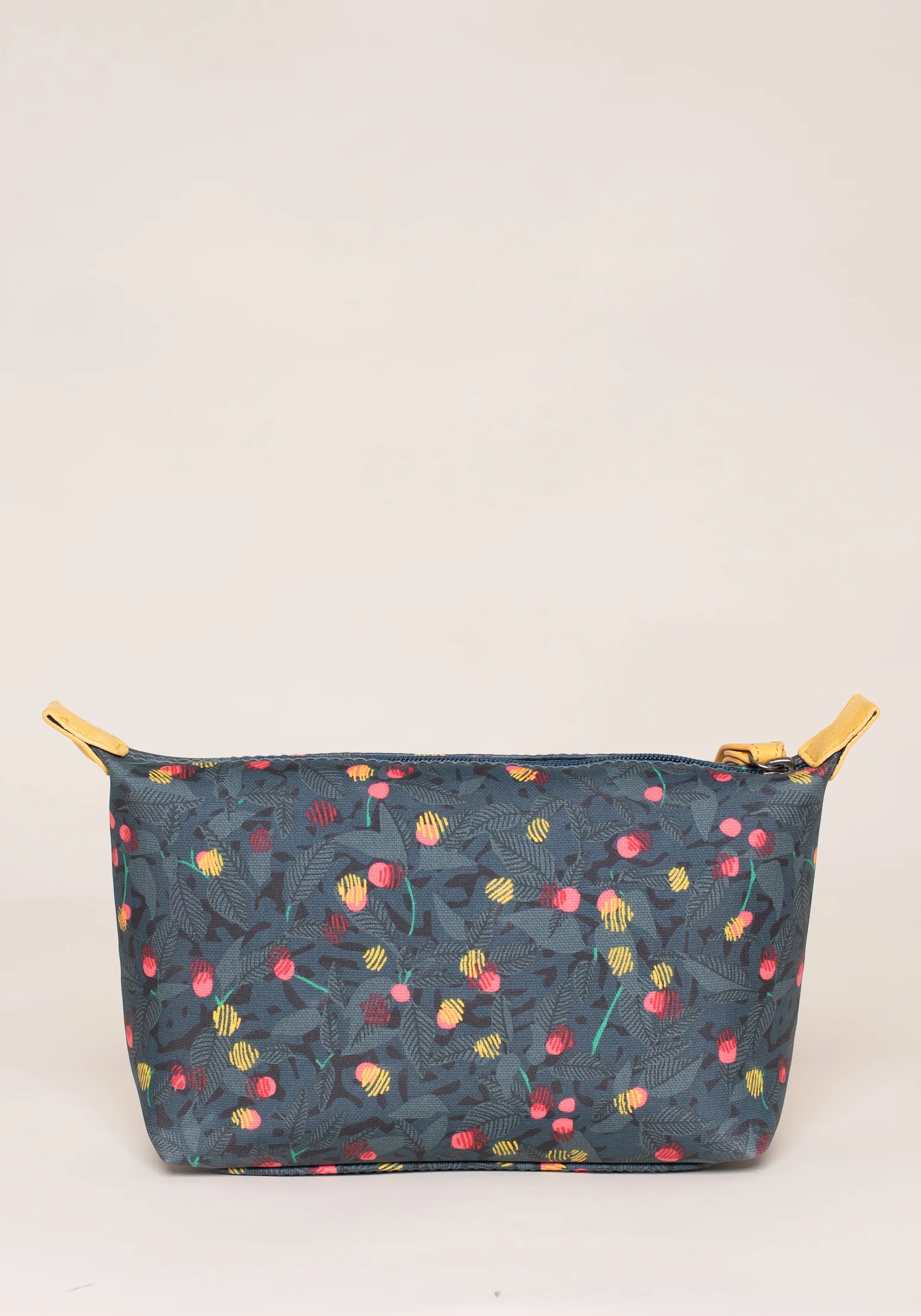 Summer Berry Small Wash Bag - Image 2
