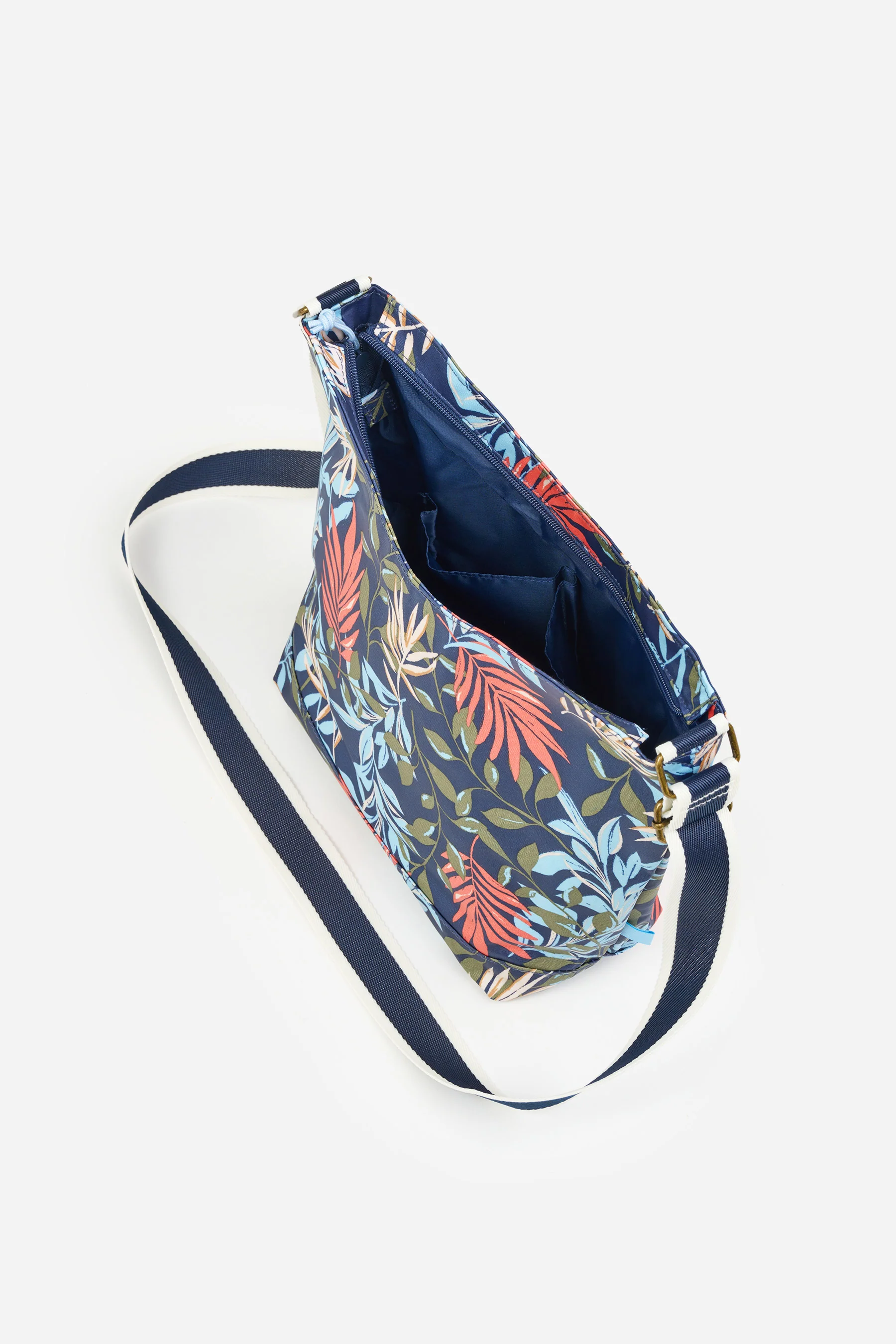 Trailing Tropics Hobo Bag - Image 4