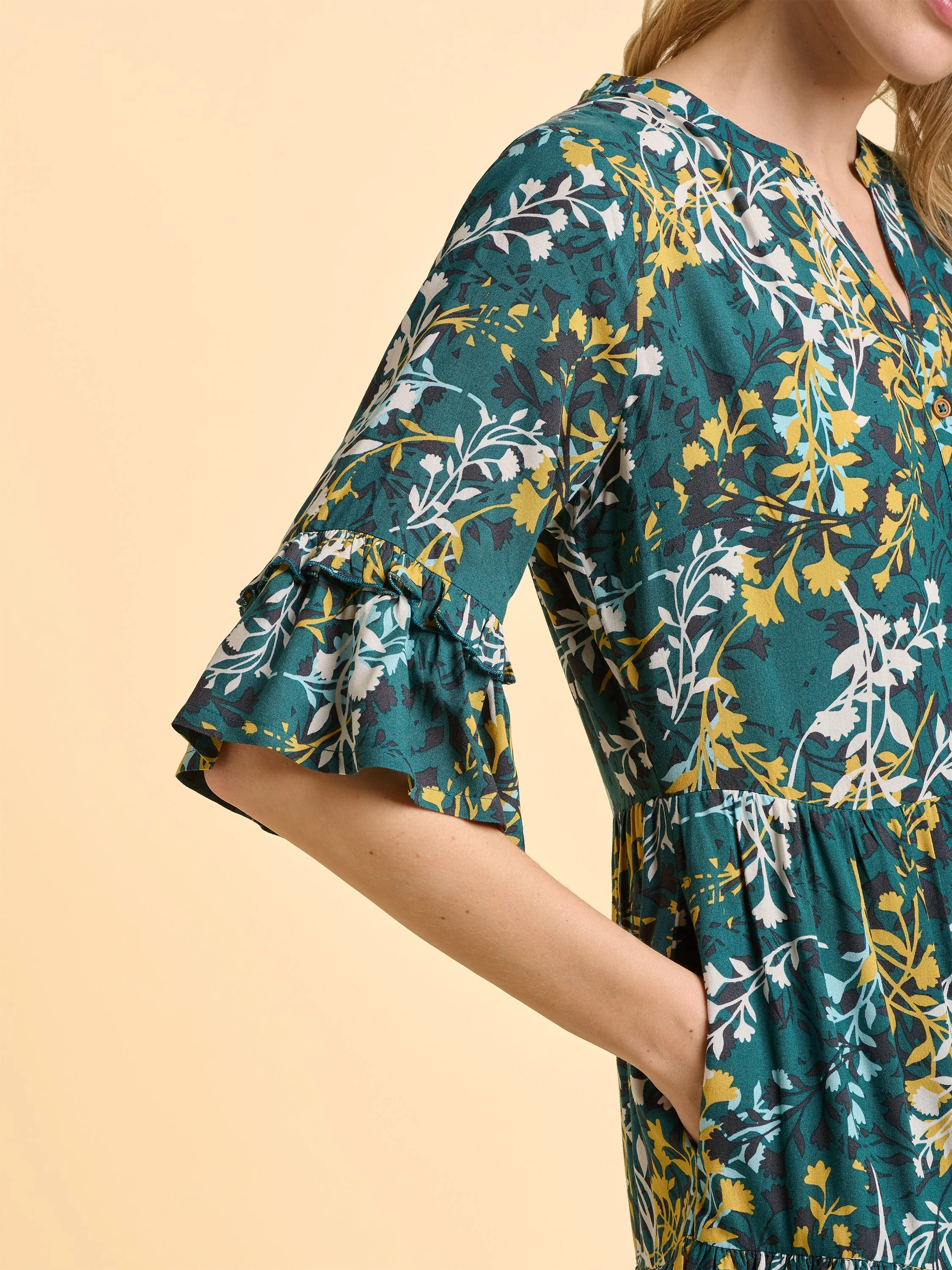 Vivid Knee Length Dress - Image 4