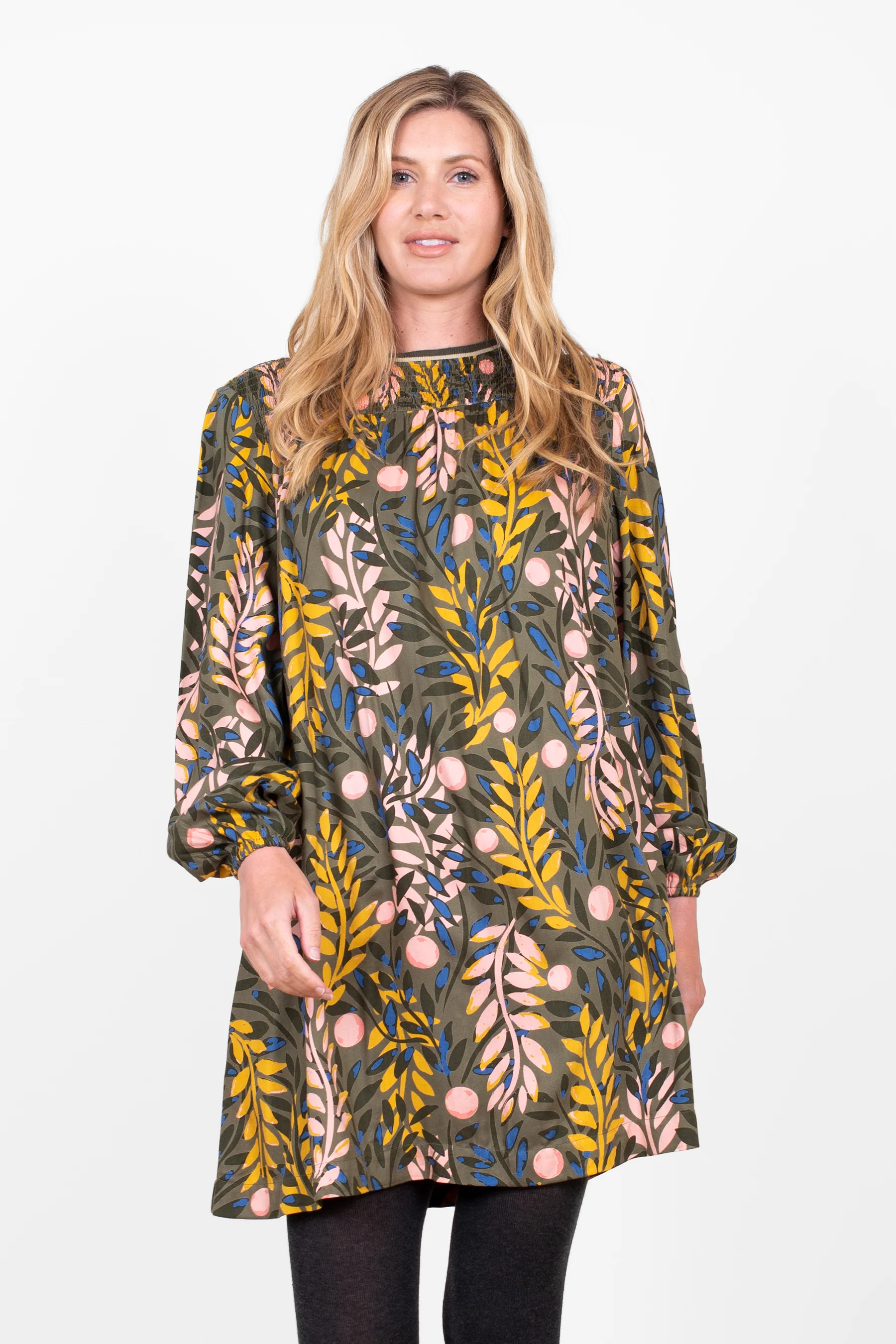 Winter Trailing Tipping Dress - Image 3