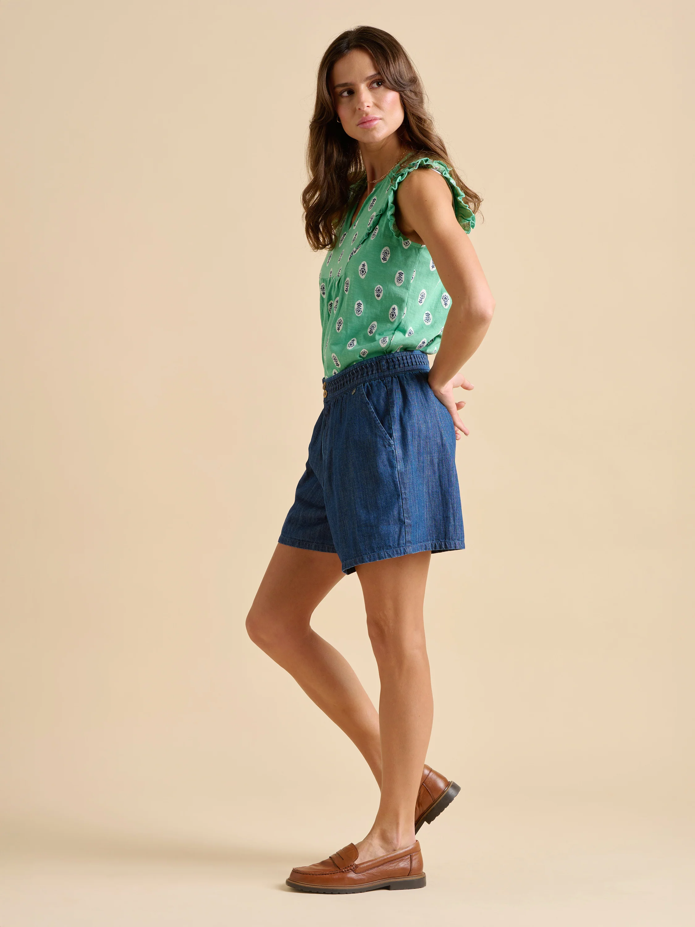 Wood Block Floral Vest - Image 5