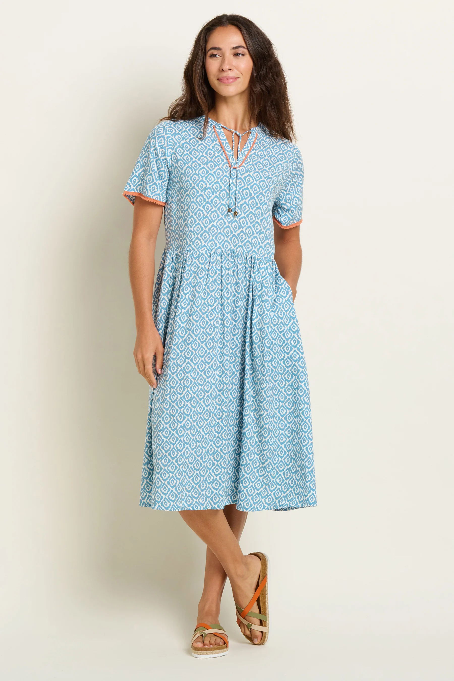 Yasmin Blue Midi Dress - Image 4